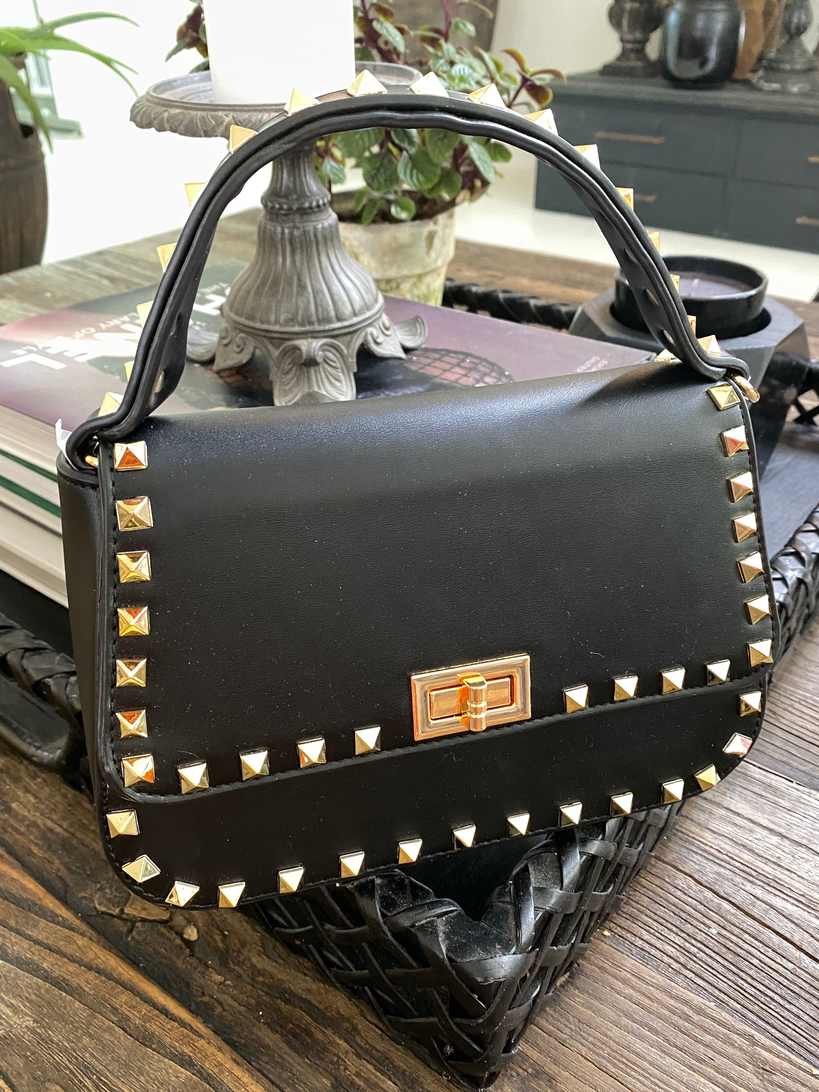 Minna - Lille taske med guld nitter